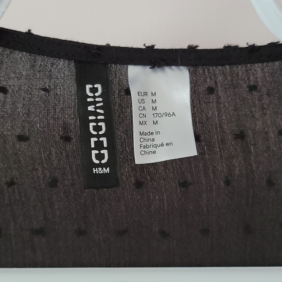 3/25$ H&M | Divided Cardigan - Picture 4 of 5